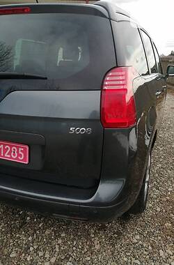 Минивэн Peugeot 5008 2013 в Снятине