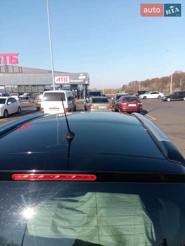 Мінівен Peugeot 5008 2012 в Києві