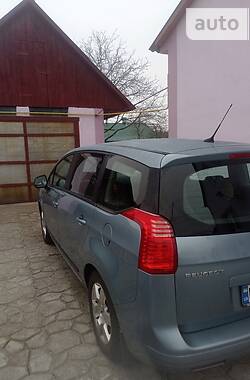 Мінівен Peugeot 5008 2009 в Львові