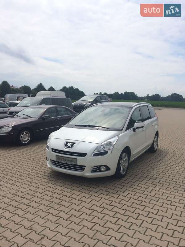Мікровен Peugeot 5008 2010 в Львові