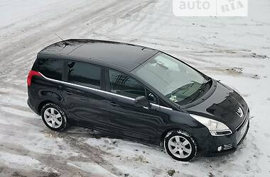 Микровэн Peugeot 5008 2010 в Житомире