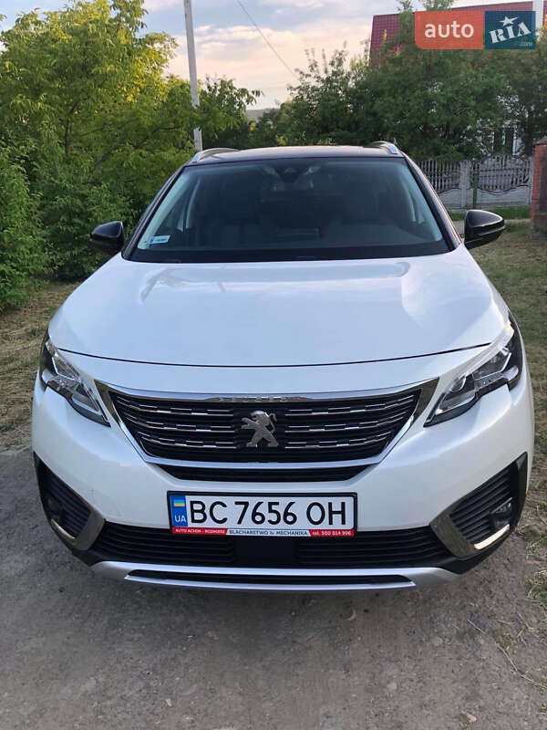 Peugeot 5008 2019
