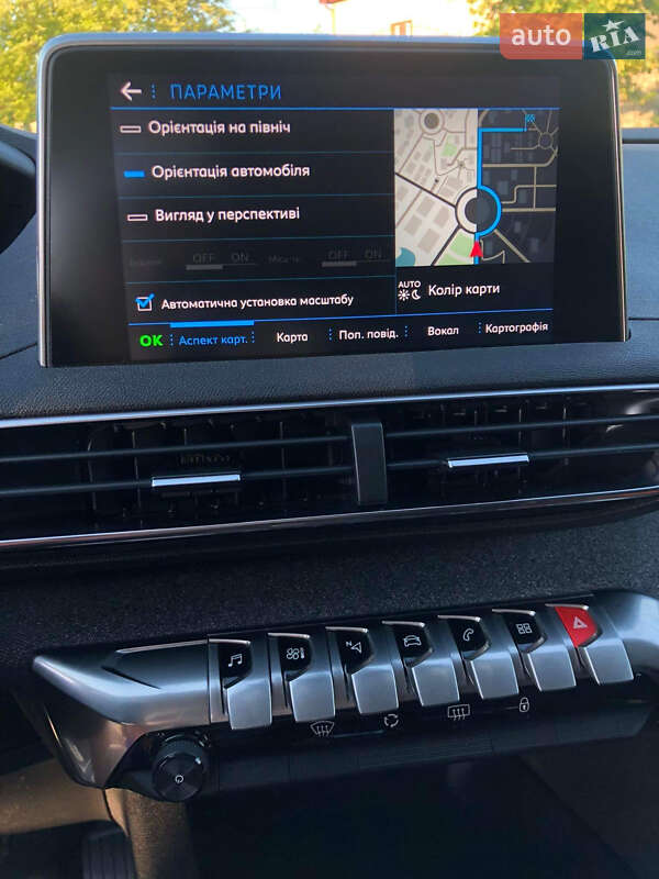 Позашляховик / Кросовер Peugeot 5008 2019 в Львові