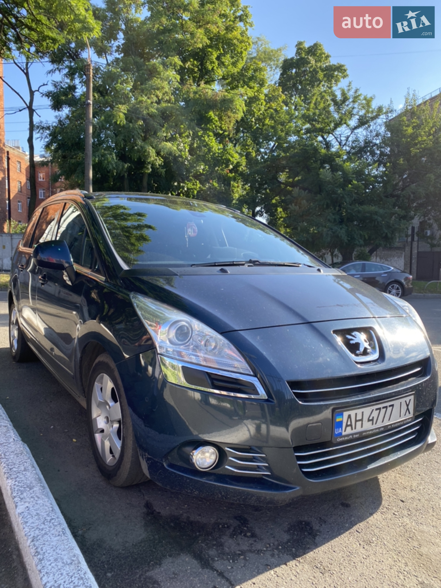 Peugeot 5008 2013