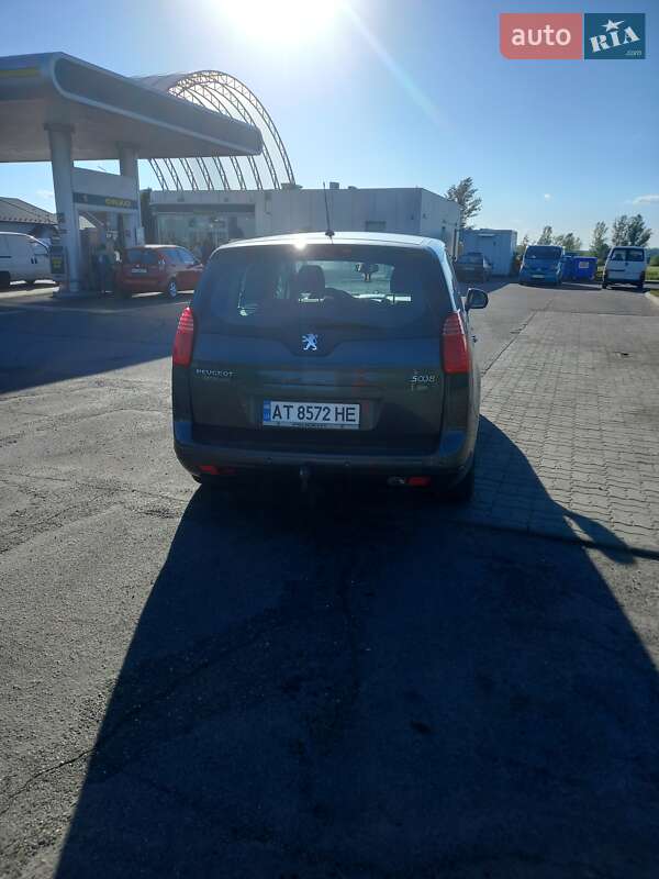 Мікровен Peugeot 5008 2009 в Коломиї