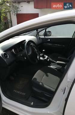 Мінівен Peugeot 5008 2012 в Львові