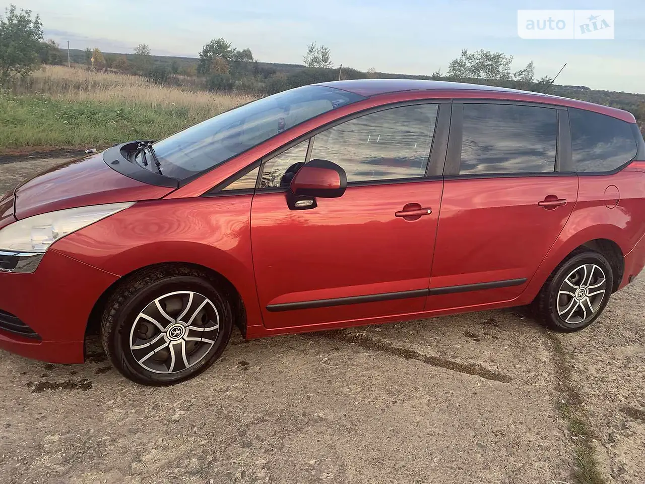 2011 Peugeot 5008 - мініатюра 10