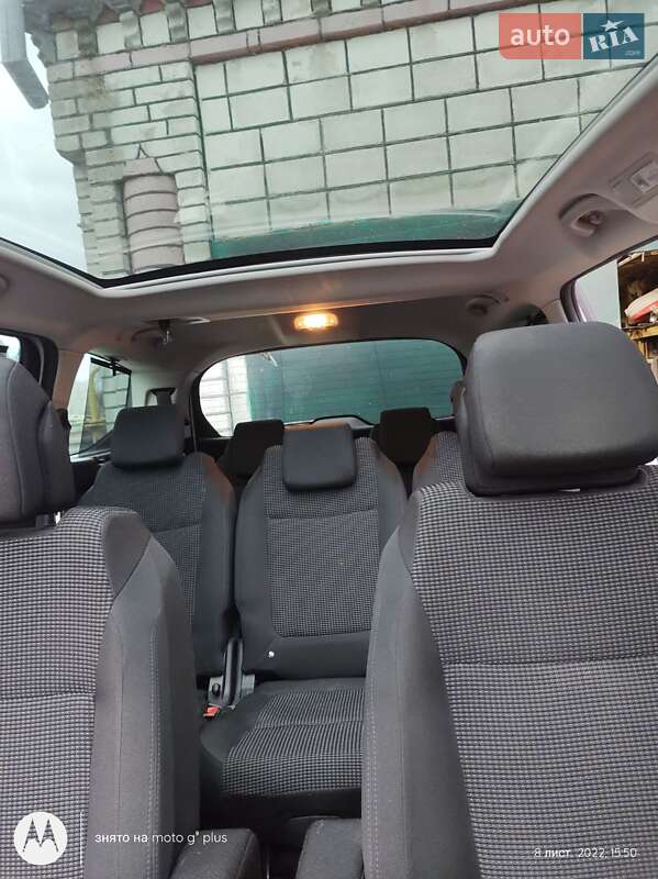 Мікровен Peugeot 5008 2011 в Томашполі