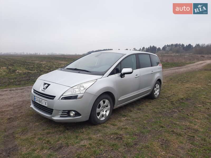 Минивэн Peugeot 5008 2011 в Черкассах