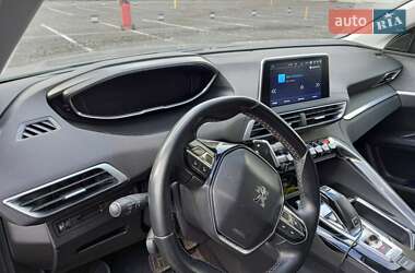 Позашляховик / Кросовер Peugeot 5008 2017 в Києві