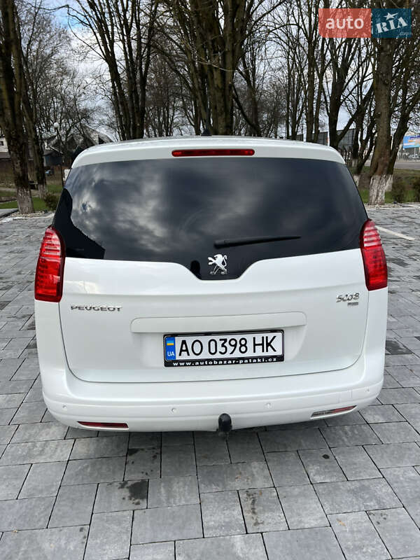 Минивэн Peugeot 5008 2012 в Тячеве