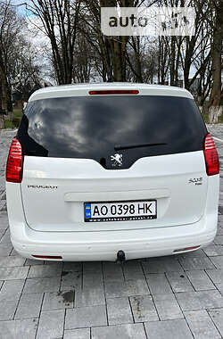 Минивэн Peugeot 5008 2012 в Тячеве