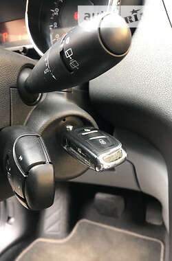 Мікровен Peugeot 5008 2013 в 