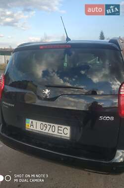 Мікровен Peugeot 5008 2011 в Ірпені