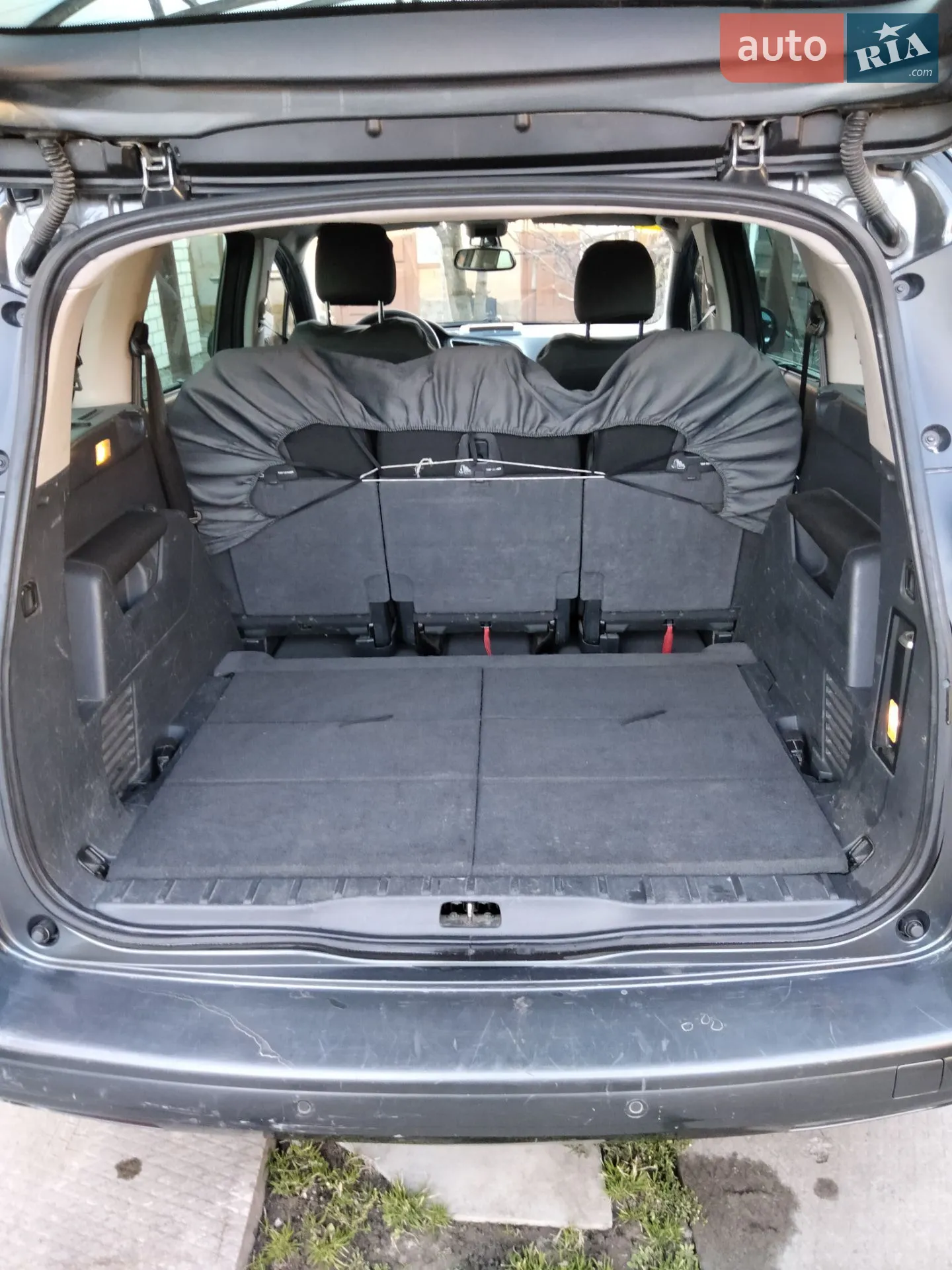 2011 Peugeot 5008 - мініатюра 8