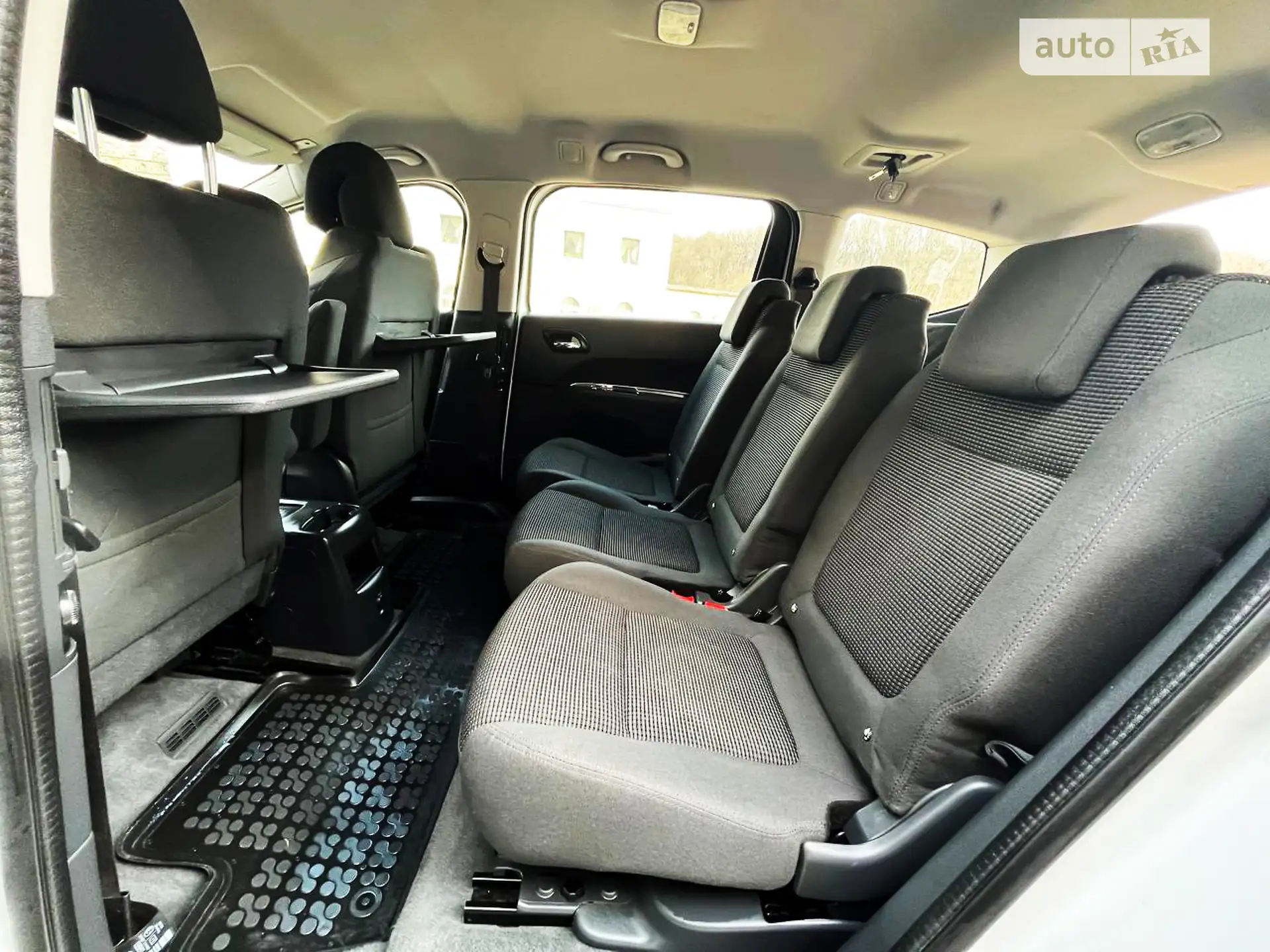 2016 Peugeot 5008 - мініатюра 15