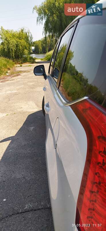 Микровэн Peugeot 5008 2014 в Белой Церкви фото 15 Микровэн Peugeot 5008 2014 в Белой Церкви