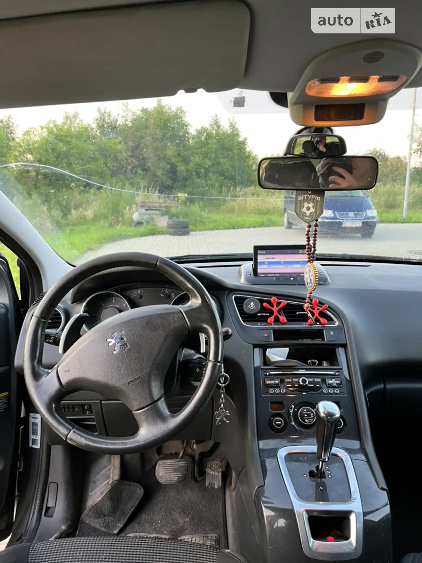 2011 Peugeot 5008 - мініатюра 11
