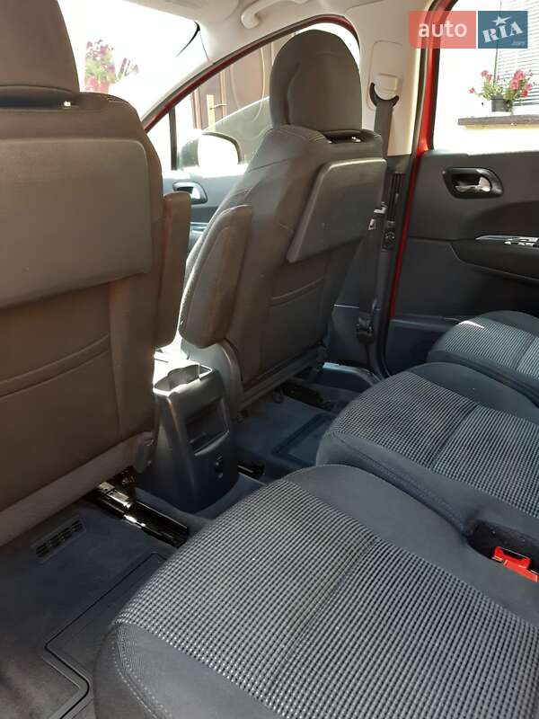 Мікровен Peugeot 5008 2010 в Теребовлі