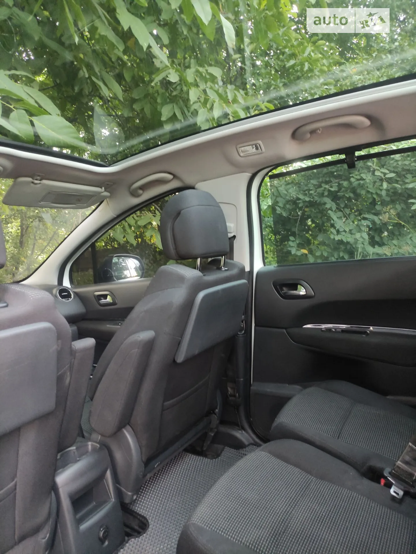 2012 Peugeot 5008 - мініатюра 15