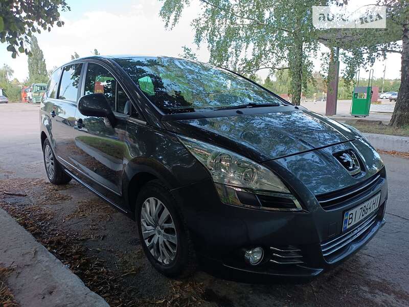 Мікровен Peugeot 5008 2010 в Полтаві