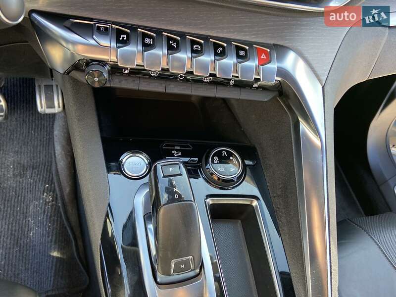 Позашляховик / Кросовер Peugeot 5008 2017 в Львові фото 7 Позашляховик / Кросовер Peugeot 5008 2017 в Львові