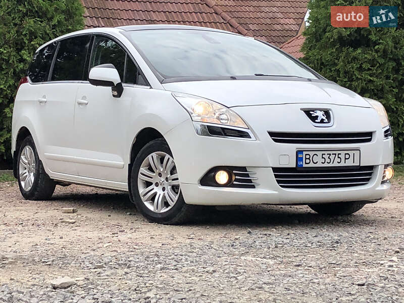 Мікровен Peugeot 5008 2010 в Дрогобичі