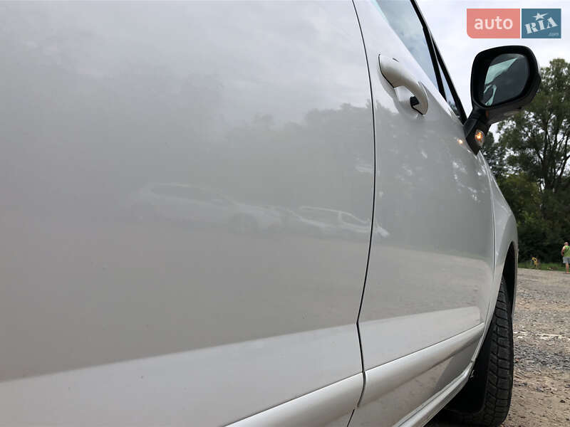 Мікровен Peugeot 5008 2010 в Дрогобичі
