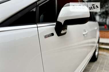 Мікровен Peugeot 5008 2015 в 