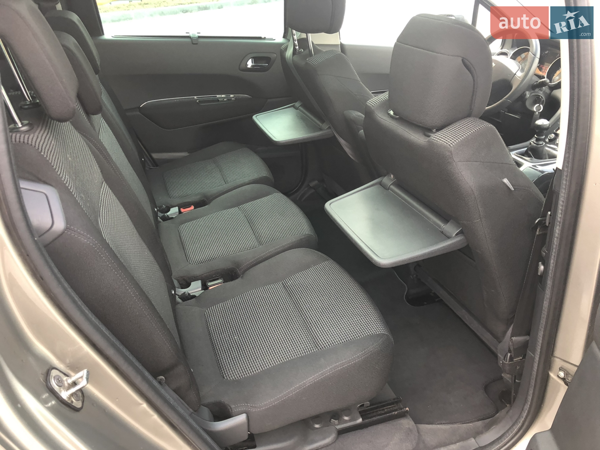 2010 Peugeot 5008 - мініатюра 7