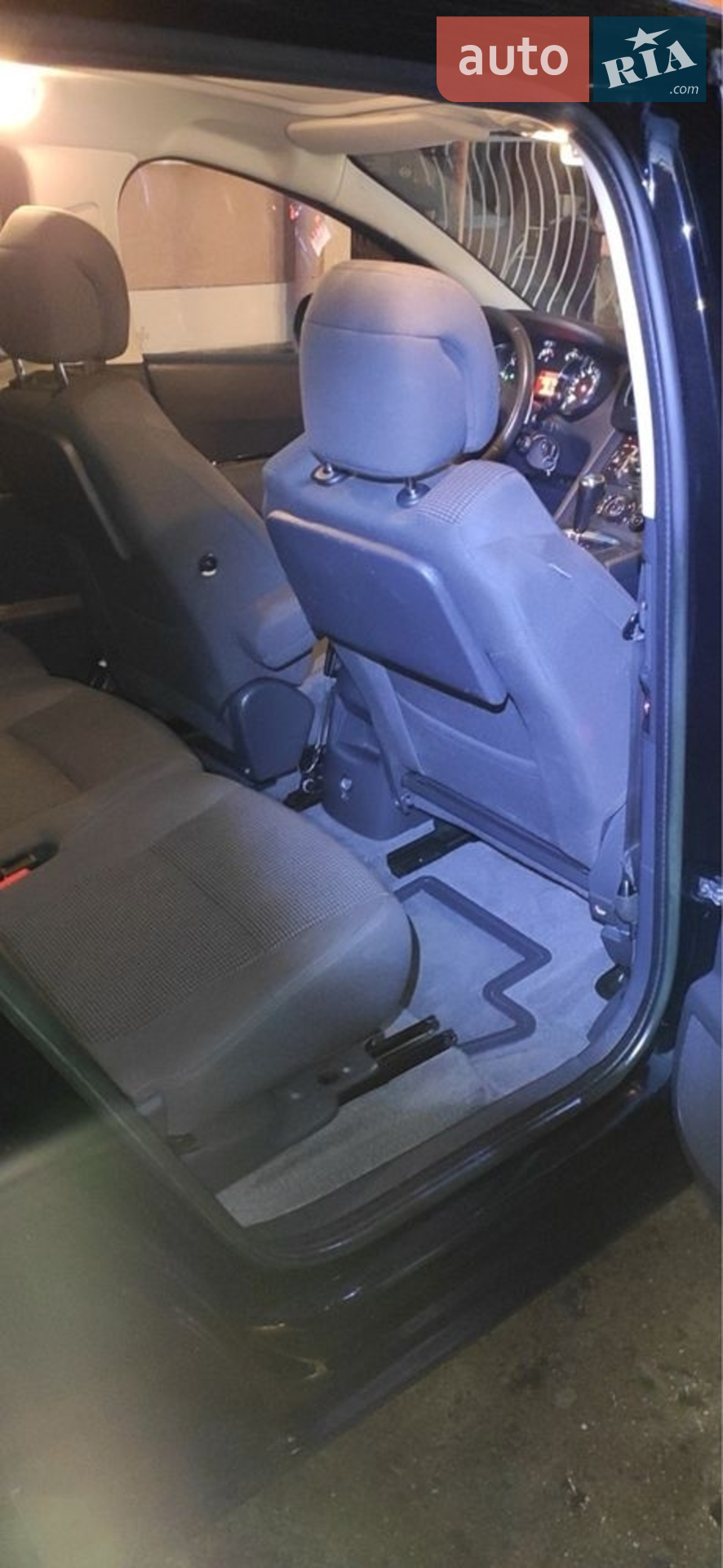 2013 Peugeot 5008 - мініатюра 16