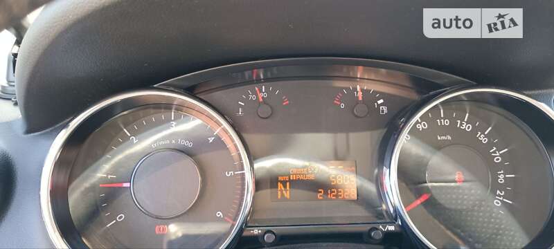 Мікровен Peugeot 5008 2012 в Дніпрі