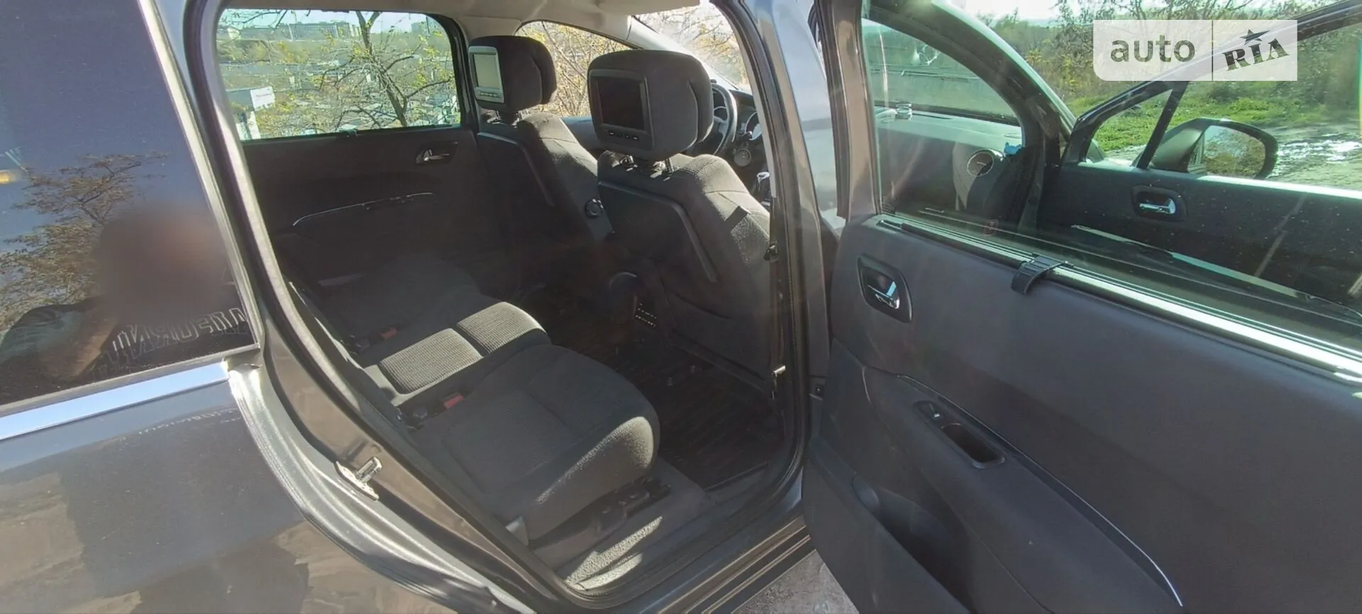 2012 Peugeot 5008 - мініатюра 28