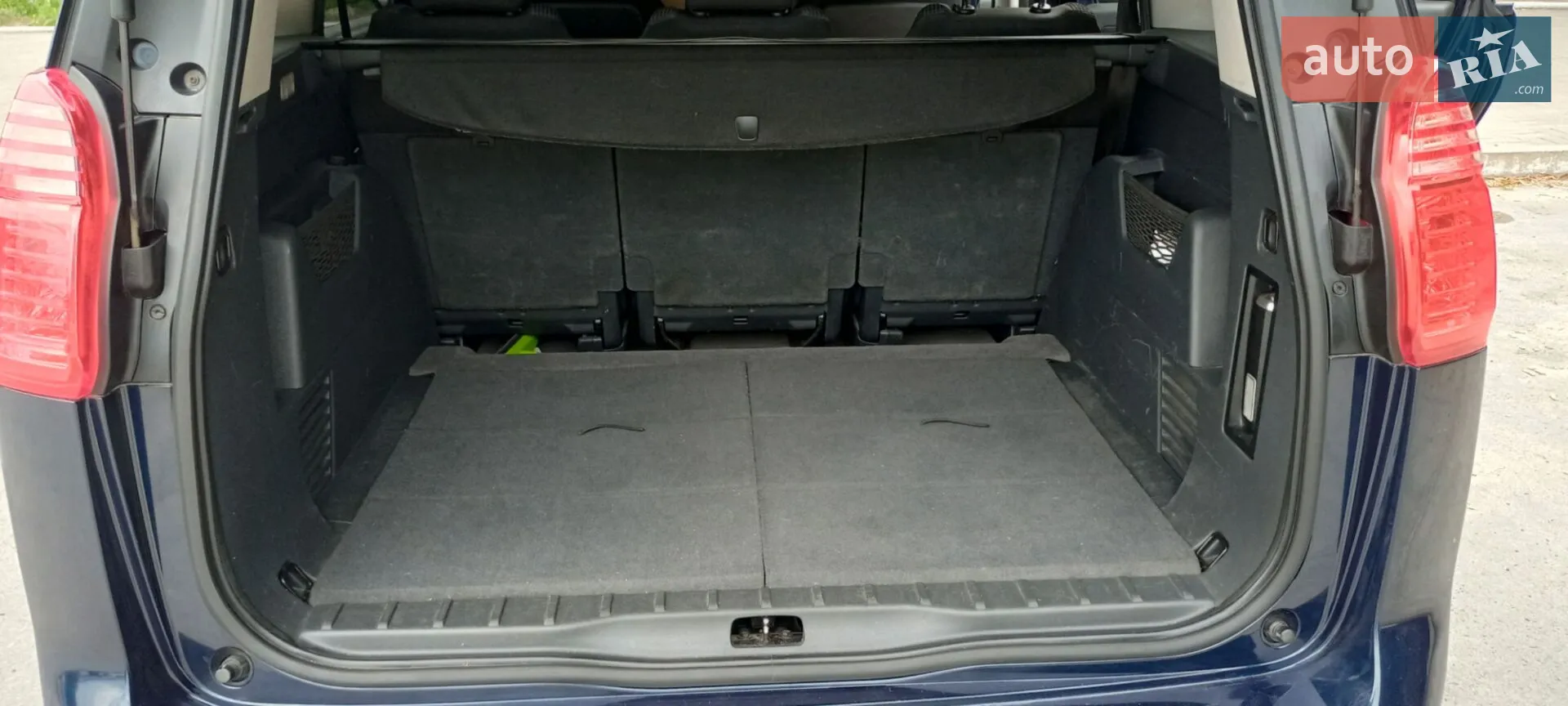 2011 Peugeot 5008 - мініатюра 14