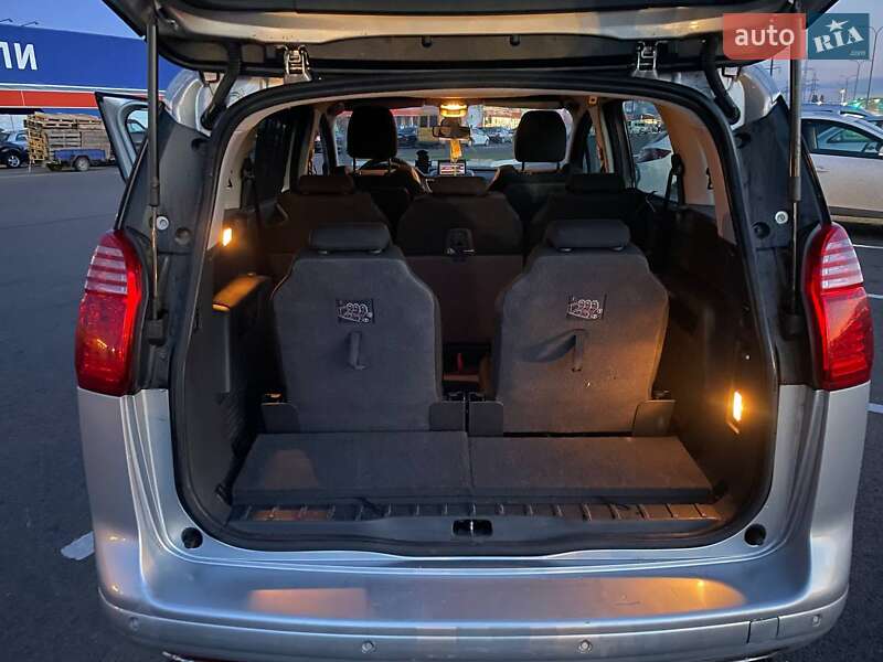 Мікровен Peugeot 5008 2010 в Луцьку