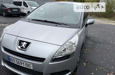 Микровэн Peugeot 5008 2012 в Тернополе