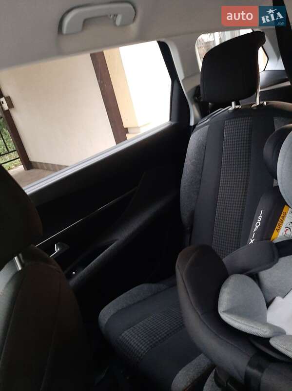 Внедорожник / Кроссовер Peugeot 5008 2018 в Стрые фото 48 Внедорожник / Кроссовер Peugeot 5008 2018 в Стрые