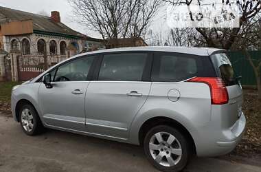 Микровэн Peugeot 5008 2010 в Ромнах