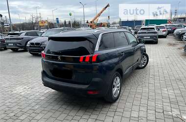Внедорожник / Кроссовер Peugeot 5008 2018 в Львове