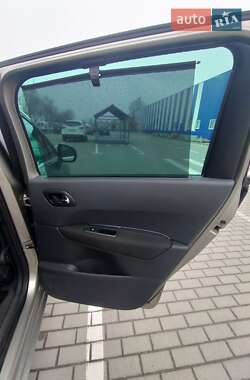 Мікровен Peugeot 5008 2010 в 