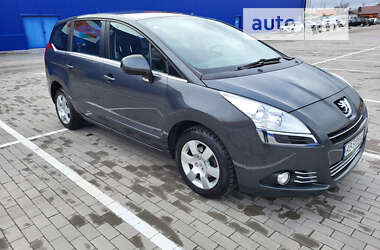 Микровэн Peugeot 5008 2010 в Виннице