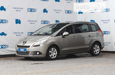 Микровэн Peugeot 5008 2012 в Луцке