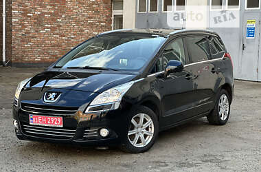 Микровэн Peugeot 5008 2010 в Луцке