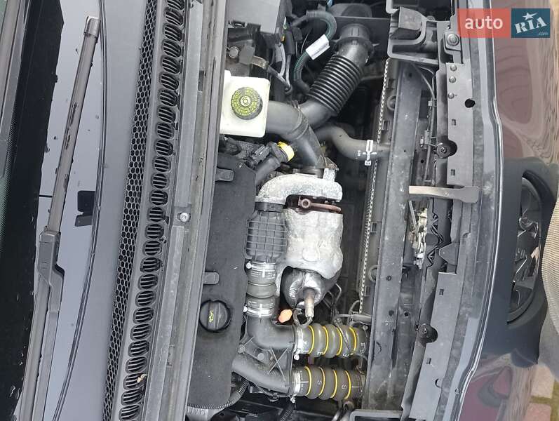 Мікровен Peugeot 5008 2011 в Рівному