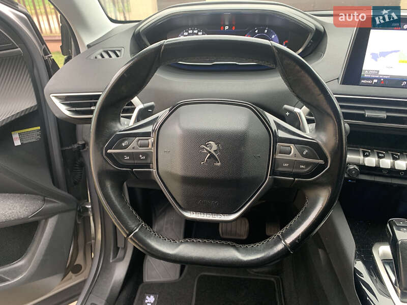 Внедорожник / Кроссовер Peugeot 5008 2018 в Львове фото 27 Внедорожник / Кроссовер Peugeot 5008 2018 в Львове