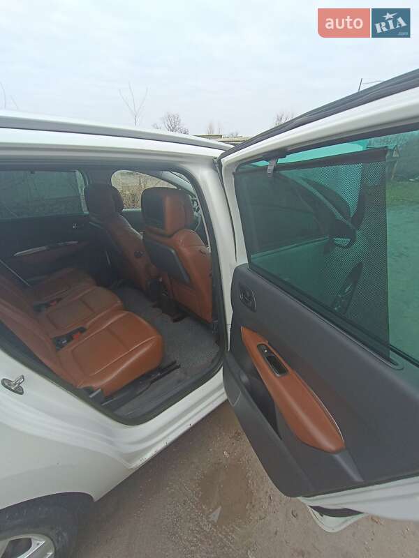 Микровэн Peugeot 5008 2011 в Светловодске