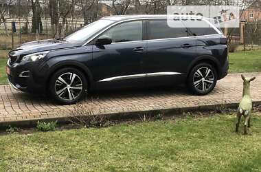 Позашляховик / Кросовер Peugeot 5008 2018 в Луцьку