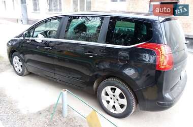 Мікровен Peugeot 5008 2012 в 