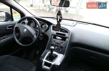 Мікровен Peugeot 5008 2012 в 
