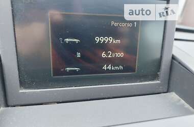 Микровэн Peugeot 5008 2013 в Дубно